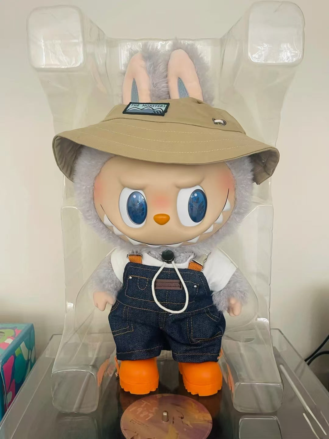 LABUBU Fall in wild (big) rubber-lined plush doll