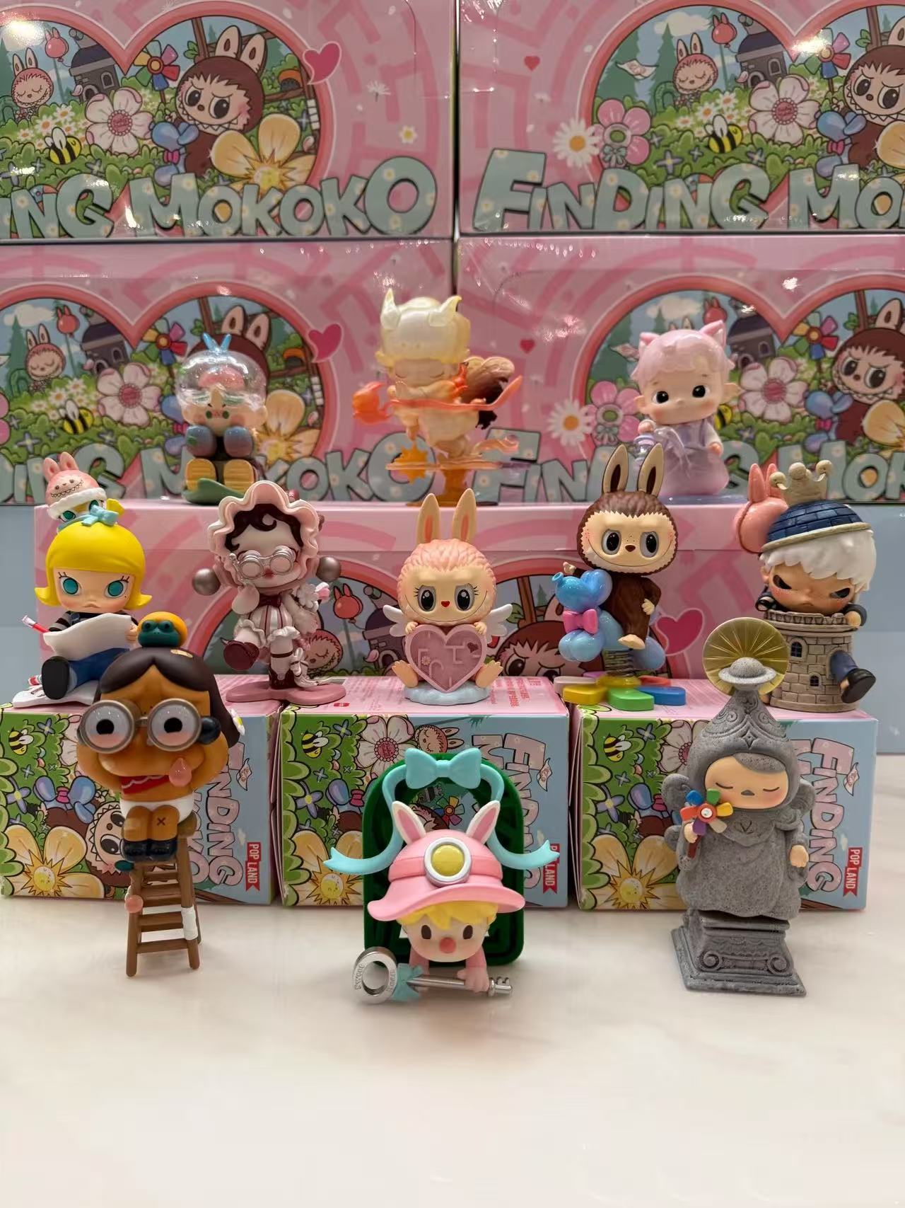 Finding MOKOKO Serie Figures