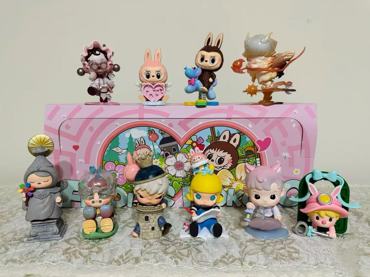 Finding MOKOKO Serie Figures