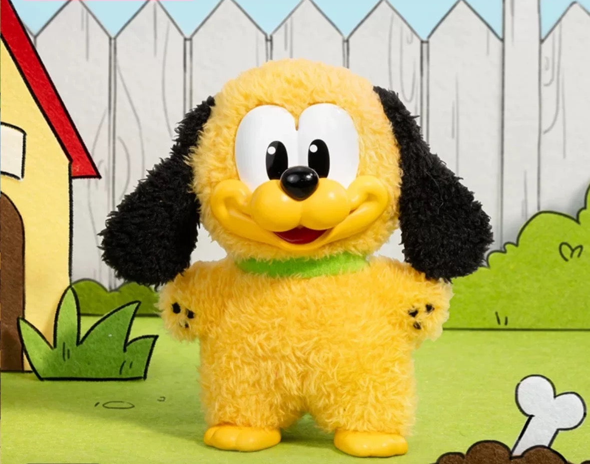 Mickey family cute together