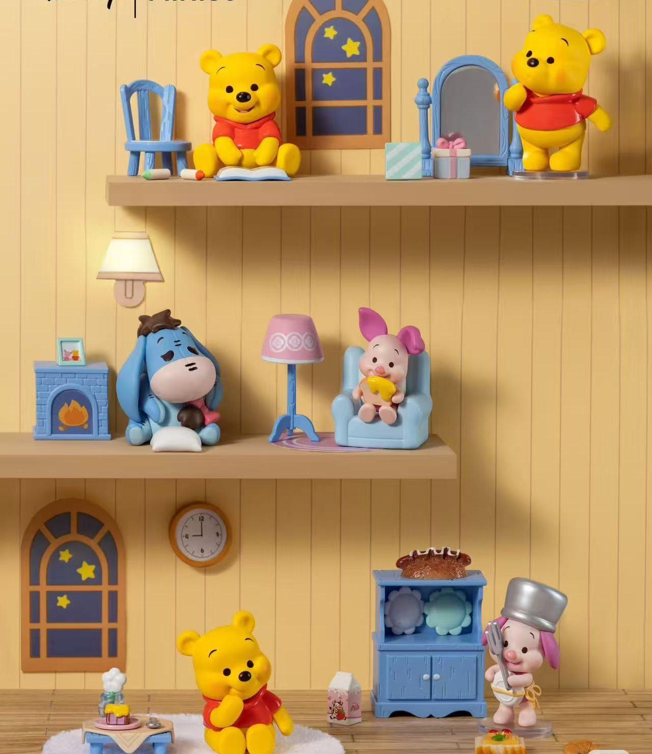 Disney Honey  Bear Home MomentsSurprise Figuriine