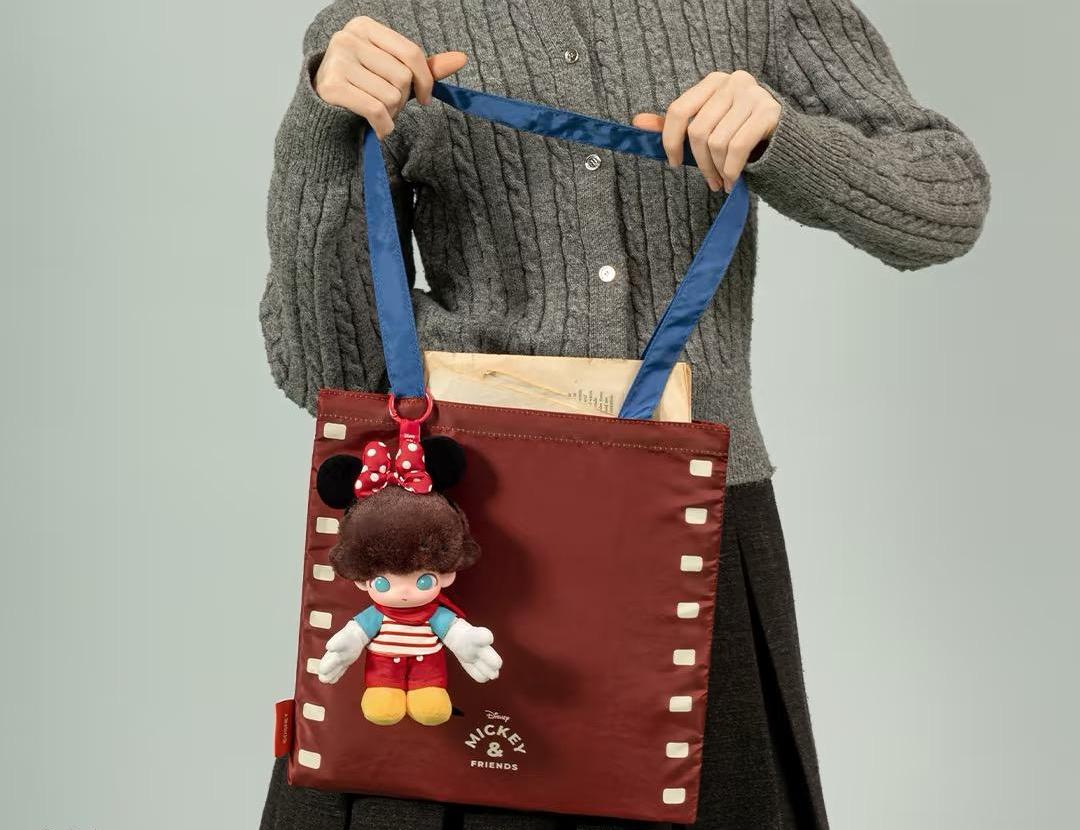 DIMOO WORLD x DISNEY Series-Vinyl Plush Keychain Blind Box