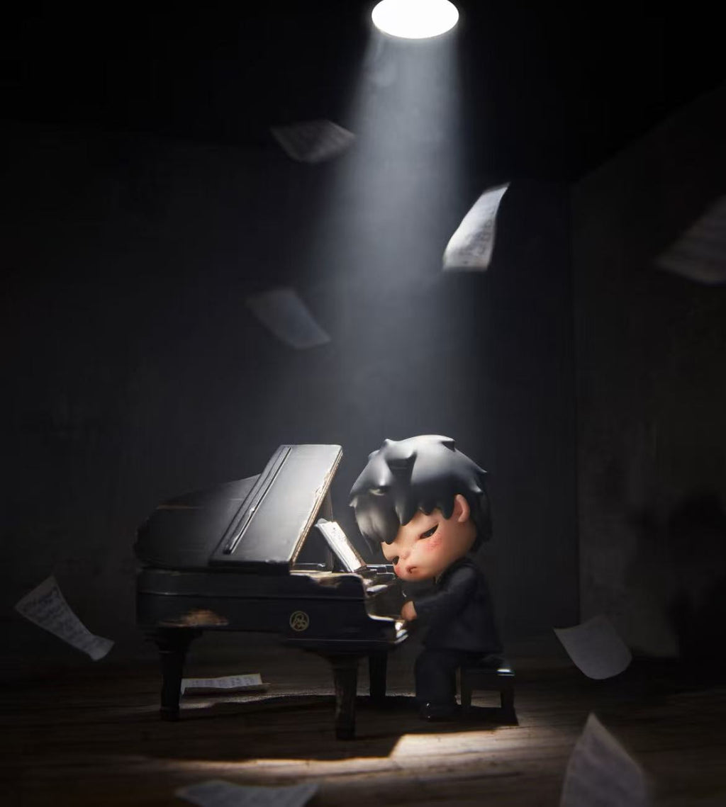(pre order)Hirono Pianist Figure