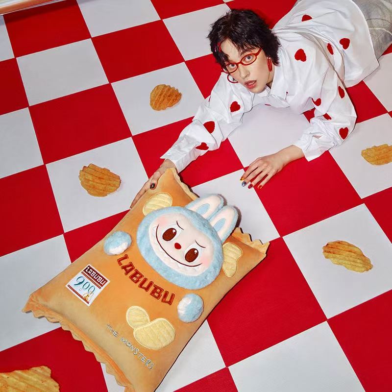 THE MONSTERS Strange Flavor Convenience Store-throw pillow