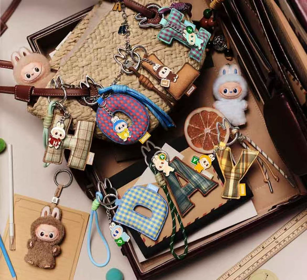 (A-M)THE MONSIERS PIN FOR LOVE SERIES-Alphabet pendant blind box